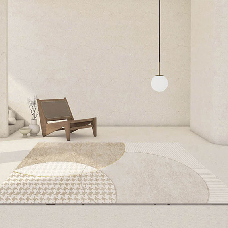 Apricot Irregular Rug Polyester Casual Rug Non-Slip Backing Rug for Drawing Room