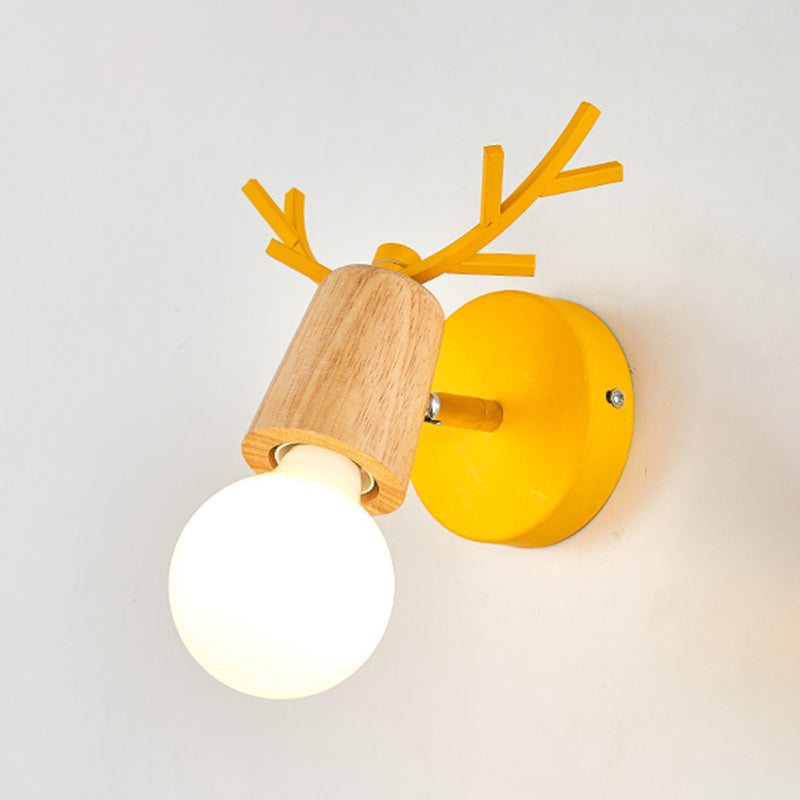 Modern Style Unique Shape Wall Sconce Metal 1 Light Sconce Lighting for Bedroom