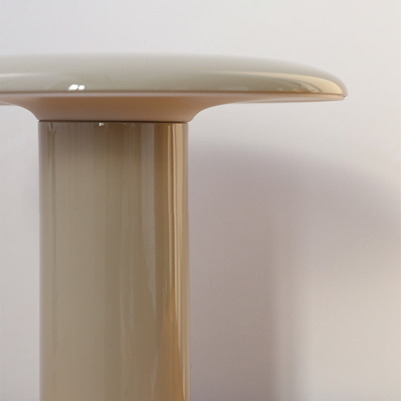 Cercle Table Light Style moderne Metal Night Table Lampe pour le chevet