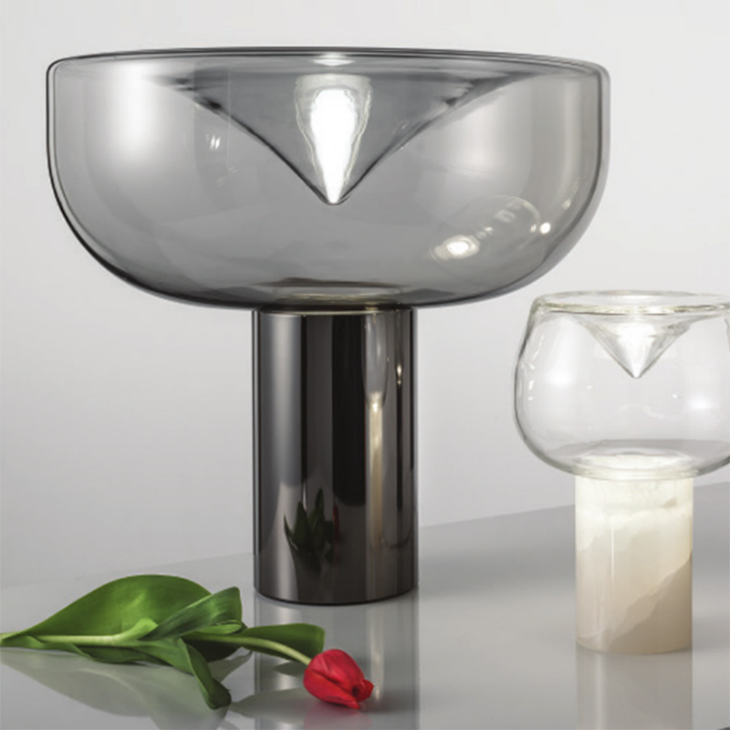 Round Shape Glass Table Lamp Modern Style 1 Light Table Lamp Fixture