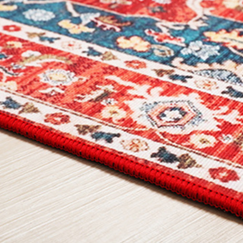 Light Yellow Graphic Rug Polyester Luxurious Rug Non-Slip Backing Rug for Drawing Room