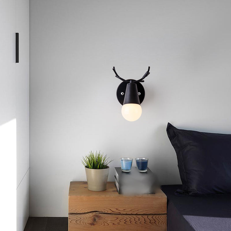 Accesorios de iluminación de pared geométrica de estilo de metal de estilo moderno 1 lámparas de pared de luz