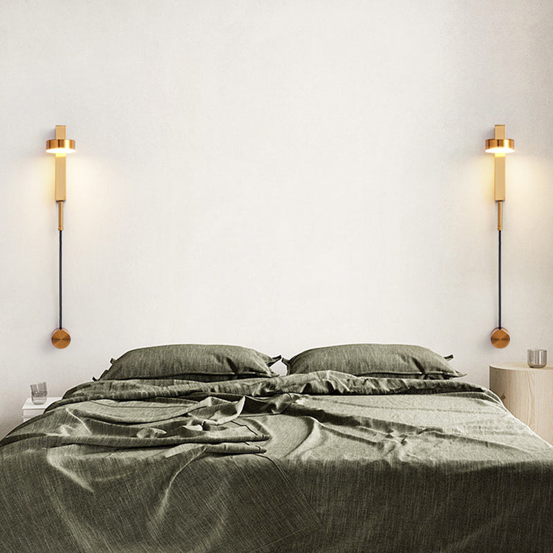 Round Shape Metal Wall Light Modern Style 1 Light Wall Mounted Light