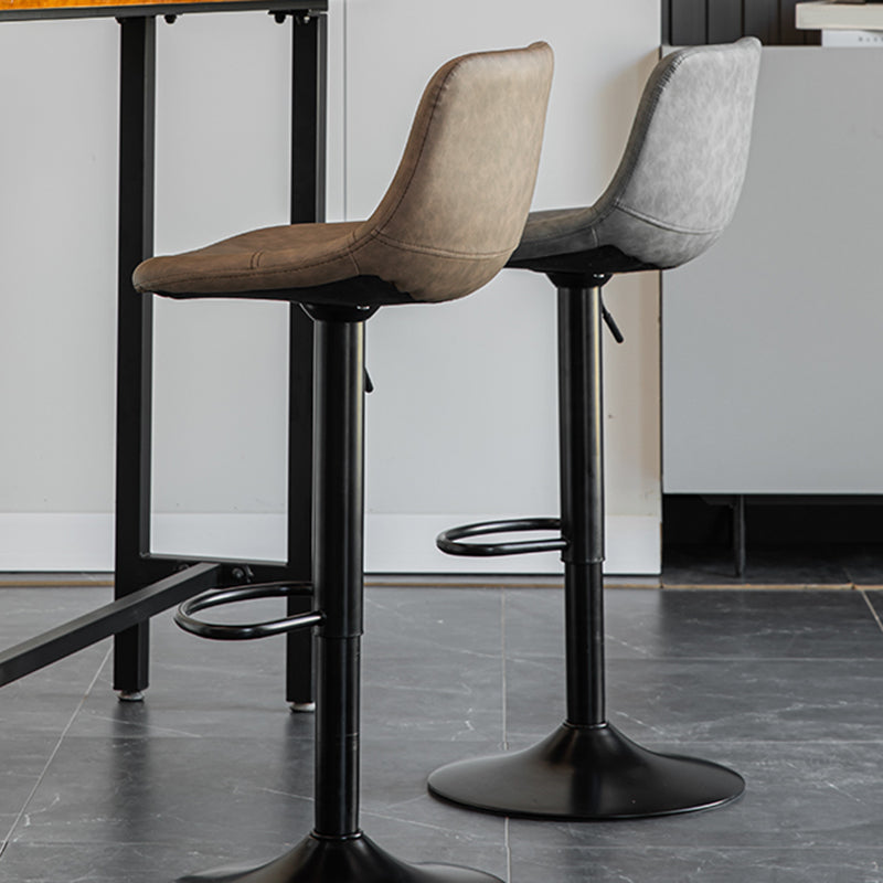 Contemporary Leather Swivel Barstool Indoor Bar Stool with Metal Base and Low Back