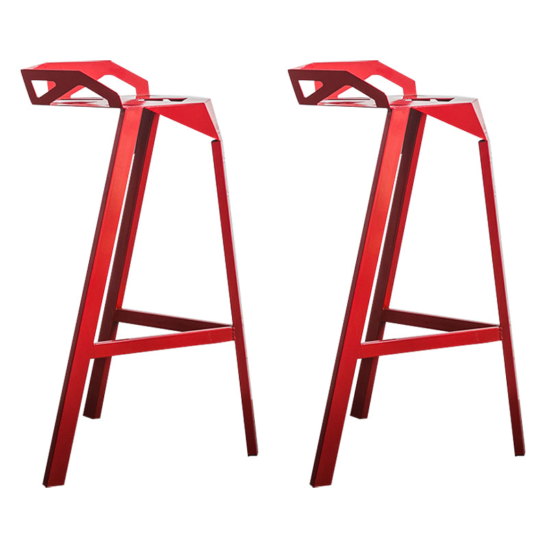 Industrial Stackable Iron Counter Stools Low Back 3 Legs Bar Stools with Footrest