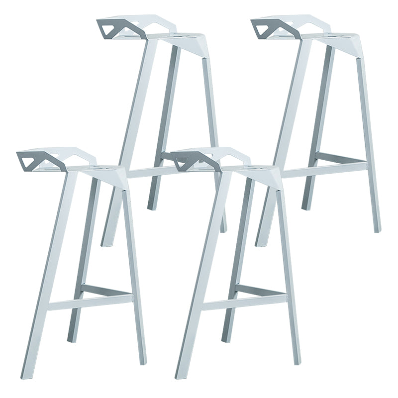 Industrial Stackable Iron Counter Stools Low Back 3 Legs Bar Stools with Footrest