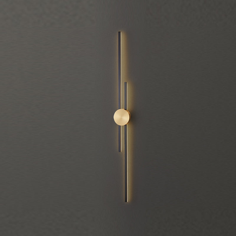 Metal Linear Shape Wall Light Modern Style Multi Lights Wall Mount Light Fixture