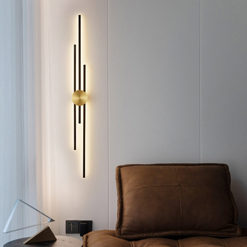 Metal Linear Shape Wall Light Modern Style Multi Lights Wall Mount Light Fixture