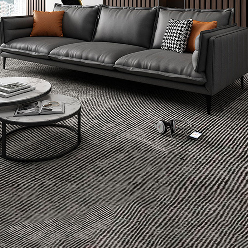 28.74 "H Moderne Kissen -Oberarm -Sofa mit Kissen zurück für Wohnzimmer, braun