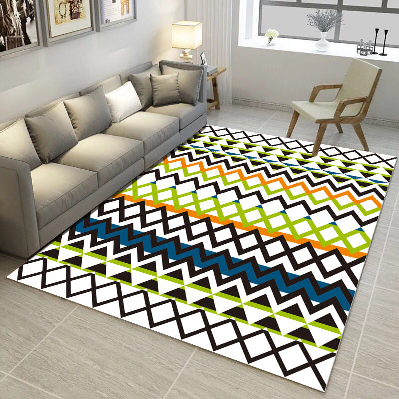 Continuous Geometric Pattern Rug Synthetic Carpet Stain Resistant Rug for Bedroom