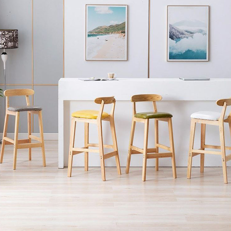 Scandinavian Rubberwood Home Stool Matte Finish Upholstered Footrest Barstool