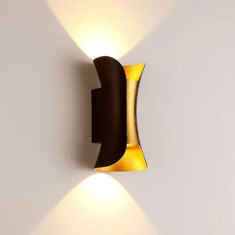 Unique Shade Metal Wall Sconce Modern Style 2- Lights Wall Mounted Light in Black