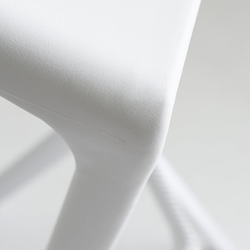 Modern Style Bar-stool Plastic Backless Bar Stool for Kitchen Bar with Plastic Legs