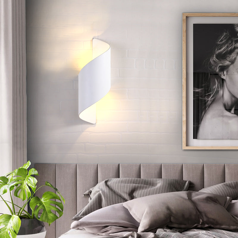 Unique Shade Metal Wall Sconce Modern Style 1-Light Wall Lighting Fixtures