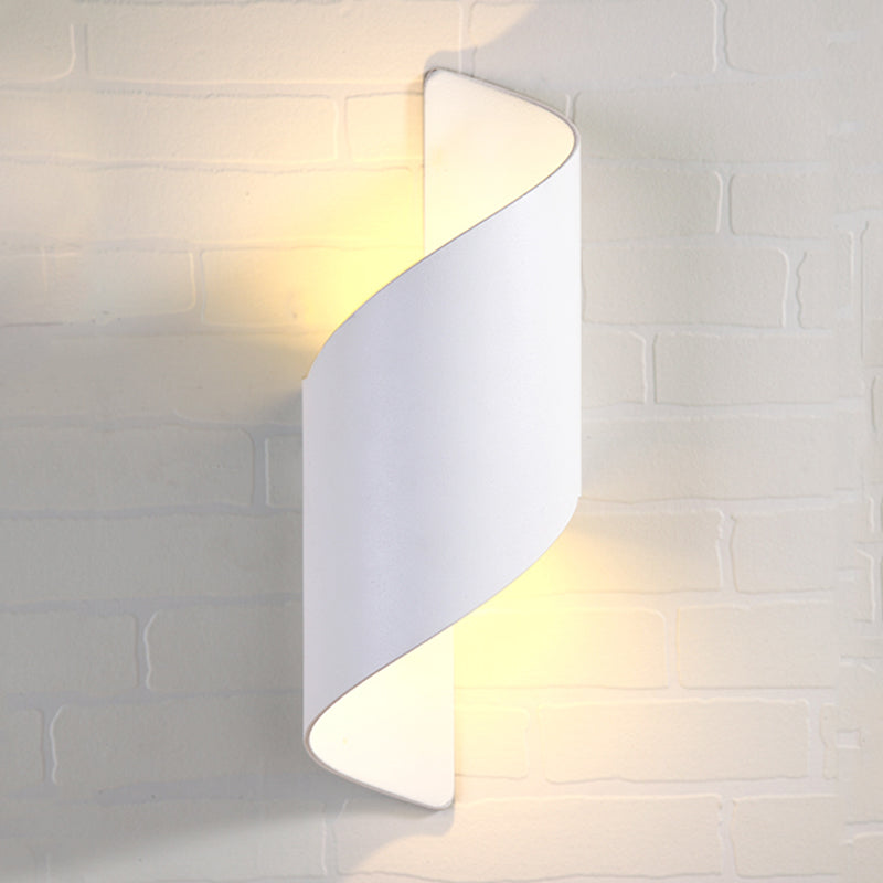 Unique Shade Metal Wall Sconce Modern Style 1-Light Wall Lighting Fixtures