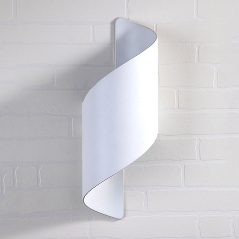 Unique Shade Metal Wall Sconce Modern Style 1-Light Wall Lighting Fixtures