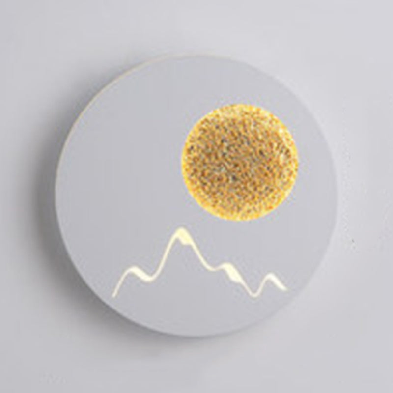 Creative Metal Wall Light Modern LED Wall Light Fixture for Bedroom