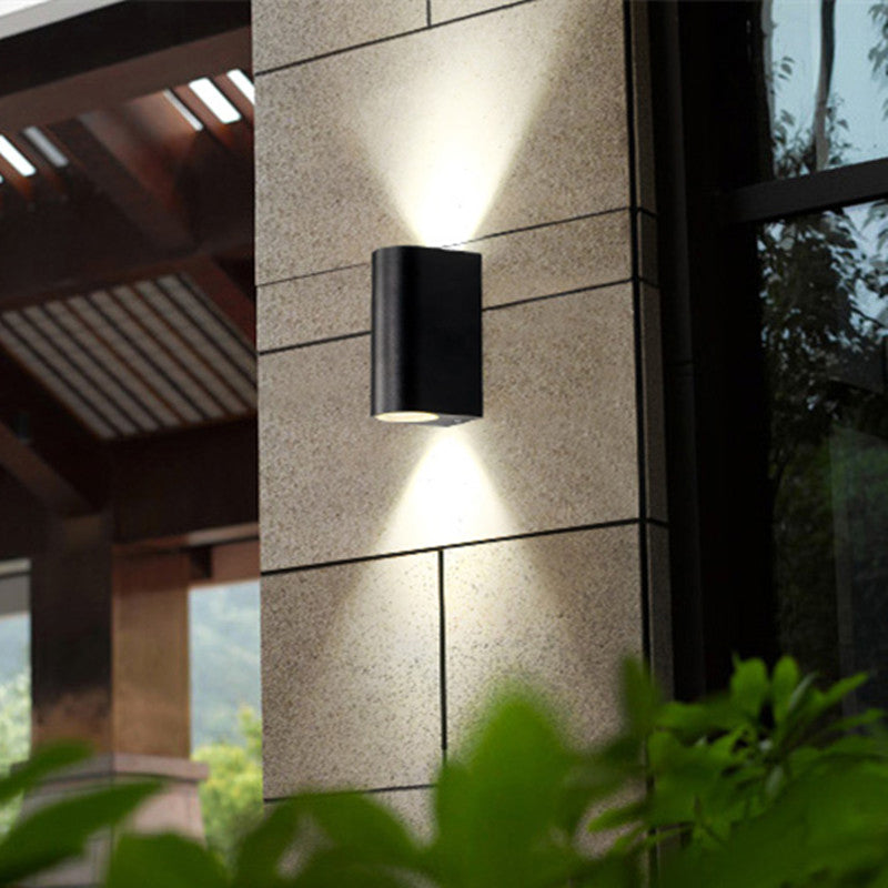 Éclairage mural géométrique multiple