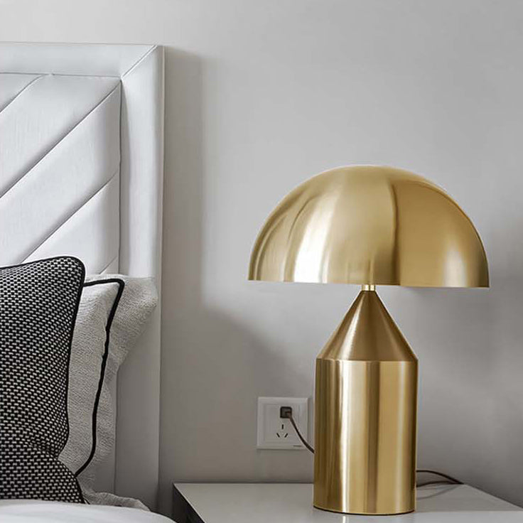 Round Shape Metal Table Lamp Modern Style 1-Light Table Lamp Fixtures