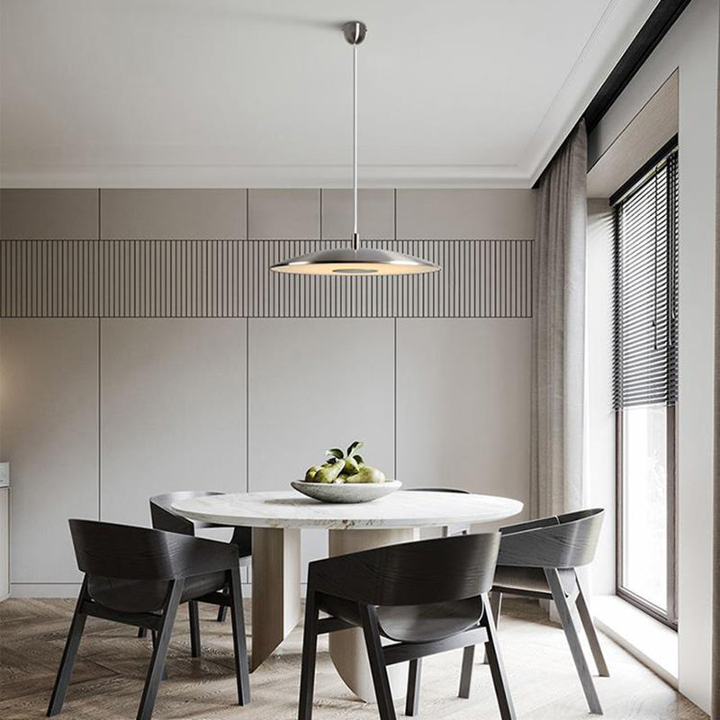 Forme rond en métal suspendu léger style moderne 1 lumière suspendue à la lumière montée sur la lumière