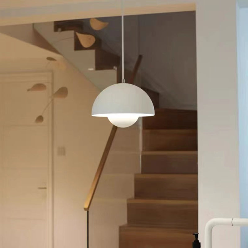 A forma di forma a forma di metallo a sospensione di macaroni nordici in stile 1 fluide appeso