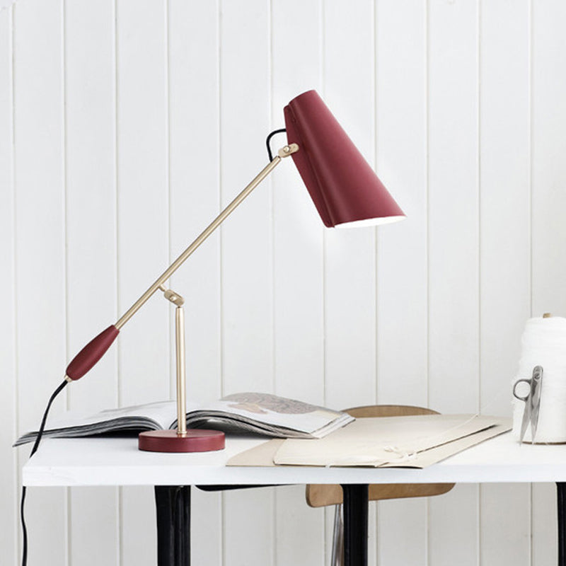 1-Light Geometric Night Table Lamp Modern Style Metal Table Lamp