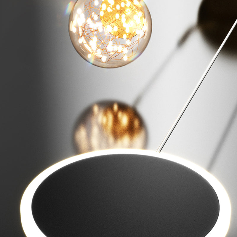 Kugelförmige Form des zeitgenössischen Stils Anhänger Lichter Metall 2 hängende Lampen