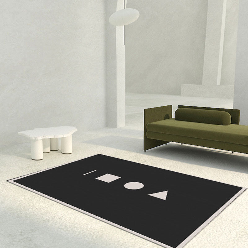 Black Modern Carpet Polyester Triangle Carpet Non-Slip Backing Carpet for Drawing Room
