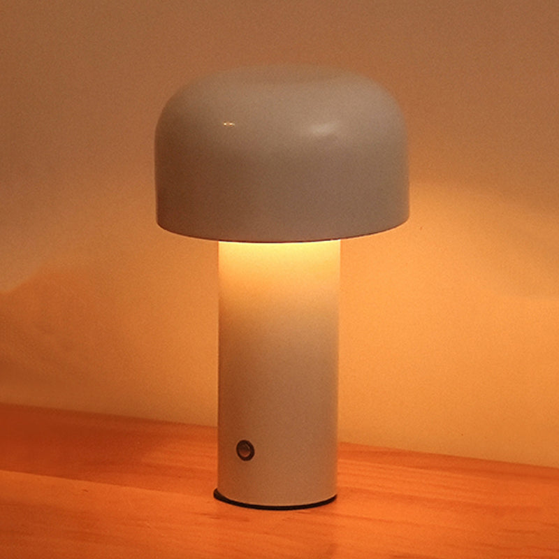 Modern Chargeable Table Lamp 1-Light Desk Light with Iron Shade for Living Room