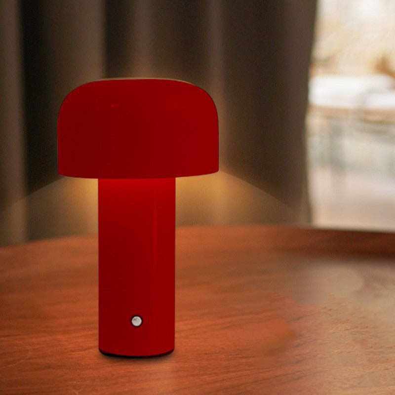 Modern Chargeable Table Lamp 1-Light Desk Light with Iron Shade for Living Room