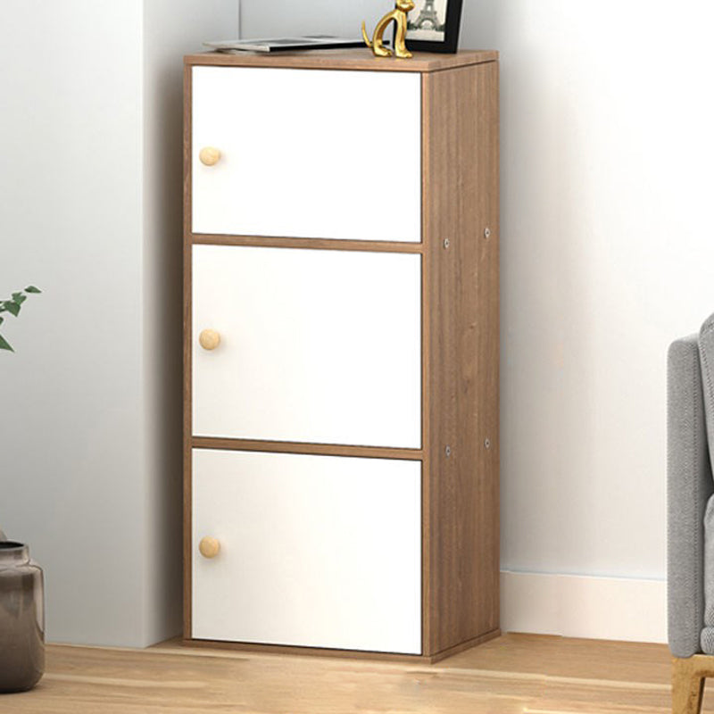 Contemporary Vertical Standard Bookcase Manufactured Wood Bookcase with Doors