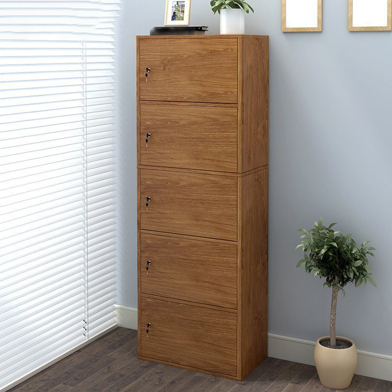 Contemporary Vertical Standard Bookcase Manufactured Wood Bookcase with Doors