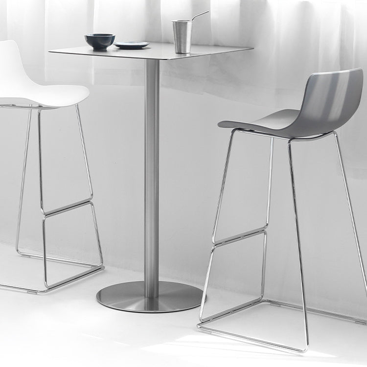 Nordic Plastic Bar Stool Bucket Counter Bar Stool with Metal Legs
