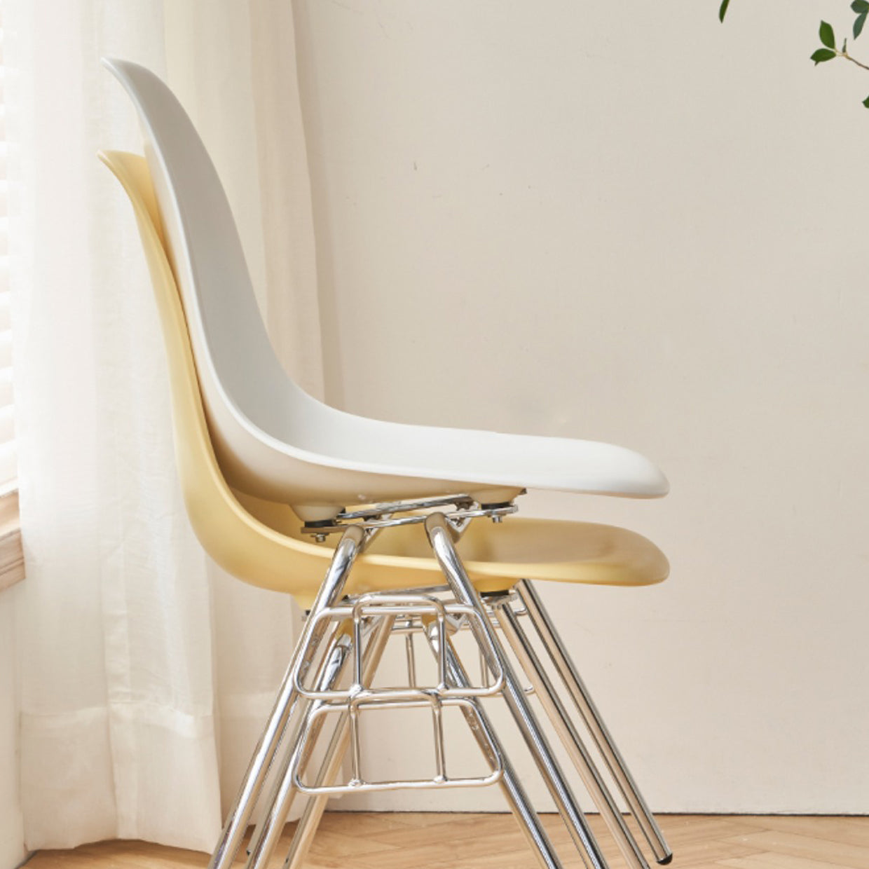 Modern Design Armless Solid Back Chair Plastic Stacking Side Chairs