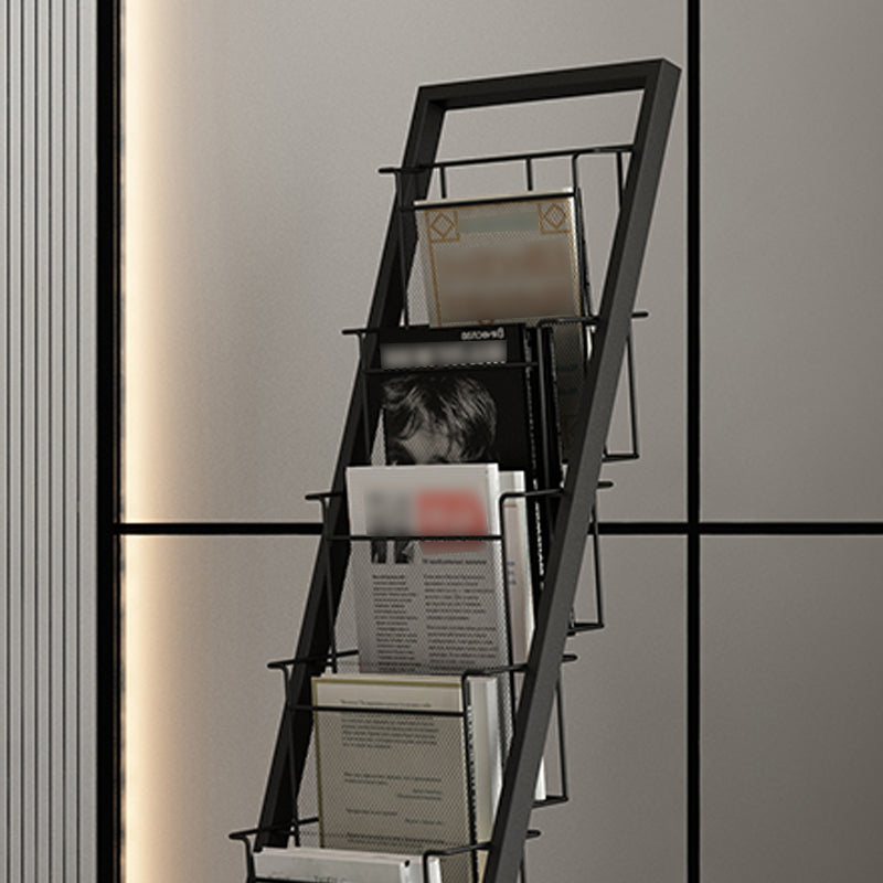 Libreria per la scala industriale in metallo scaffale verticale per home office