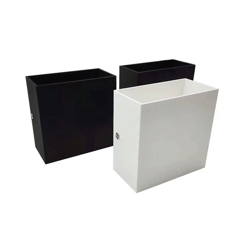 Moderner Stil quadratischer Wandbeleuchtung Metall 2 Leuchten Wandscheibe Jungtiere