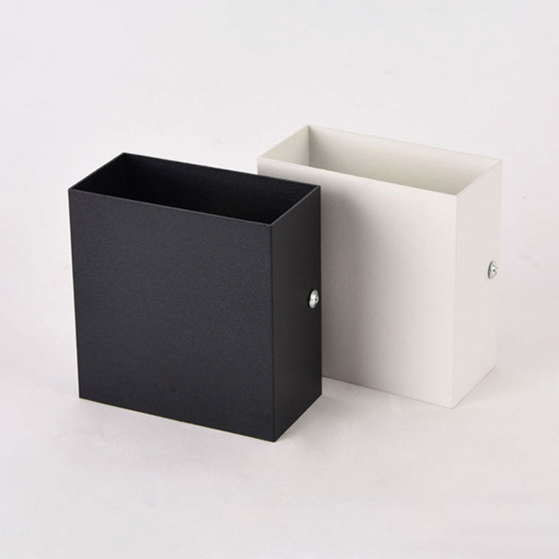 Moderner Stil quadratischer Wandbeleuchtung Metall 2 Leuchten Wandscheibe Jungtiere