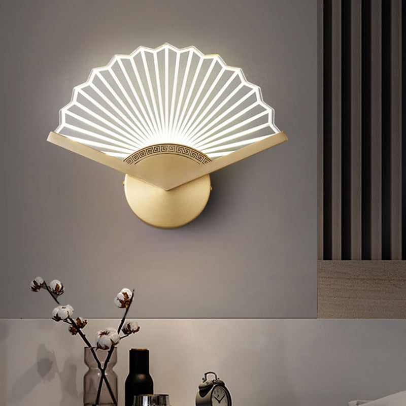 Modern Style Wall Light Creative Linear Wall Sconce Light for Bedroom