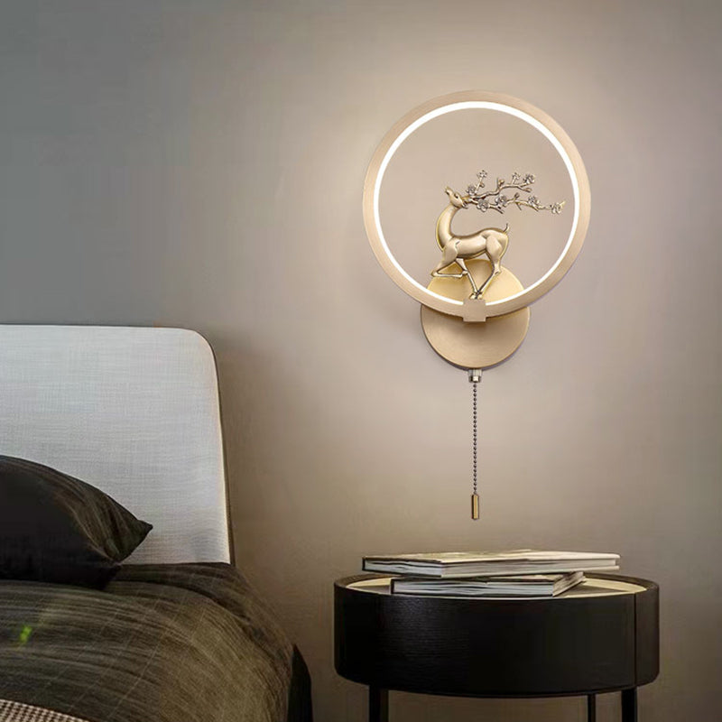 Modern Style Wall Light Creative Linear Wall Sconce Light for Bedroom