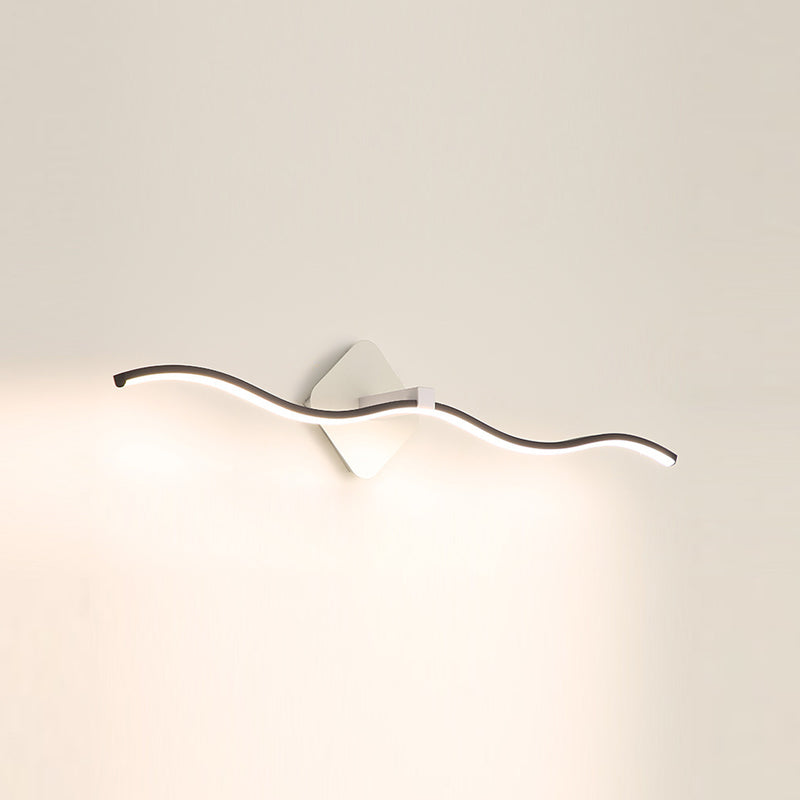 Lámpara de pared de baño de ola LED de metal LED de pared simple montada en la pared