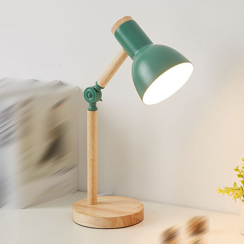 Lampe de table en forme de tambour de style moderne allumant la lampe de table en métal à 1 lumière pour la chambre à coucher