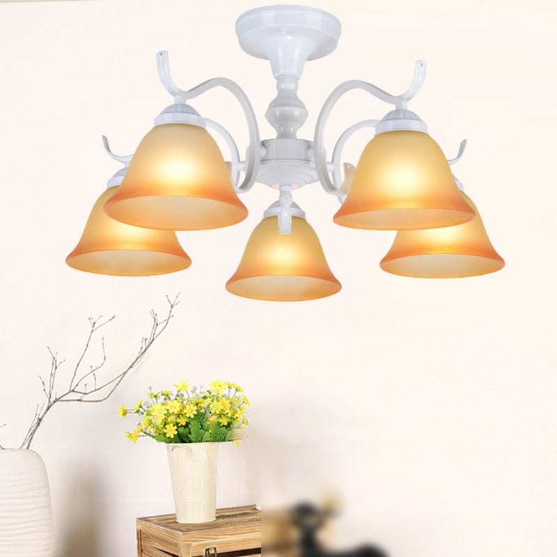 Bell blanc semi-luxueuse Mount Vintage Verage Shade plafond Plafond pour le salon