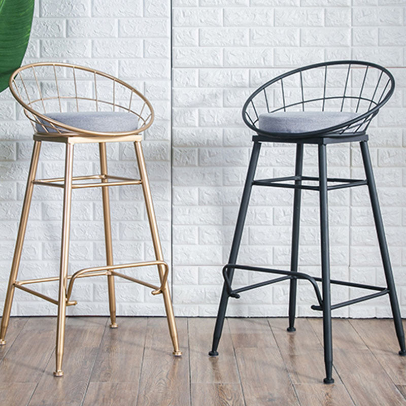 Scandinavian Design Bucket Counter Stool for Home Upholstered Bar Stools with Metal Base