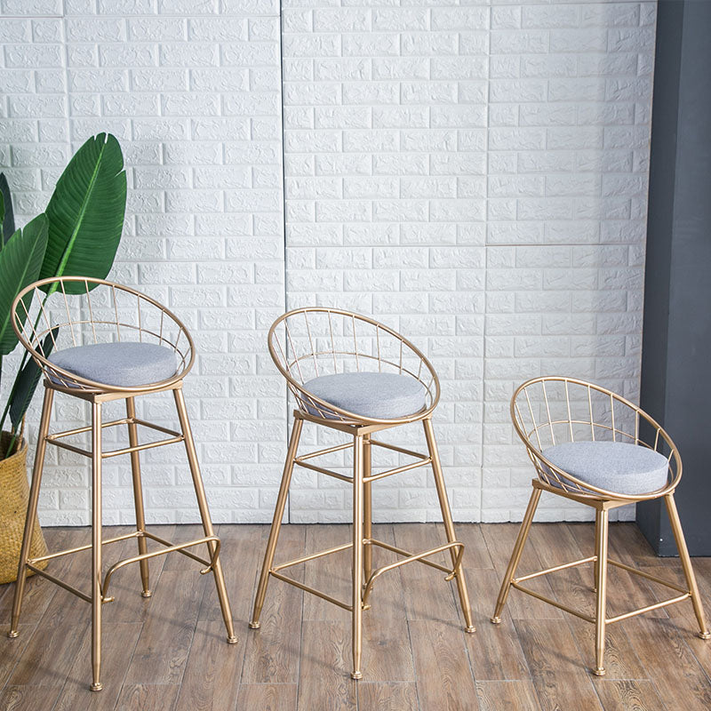 Scandinavian Design Bucket Counter Stool for Home Upholstered Bar Stools with Metal Base