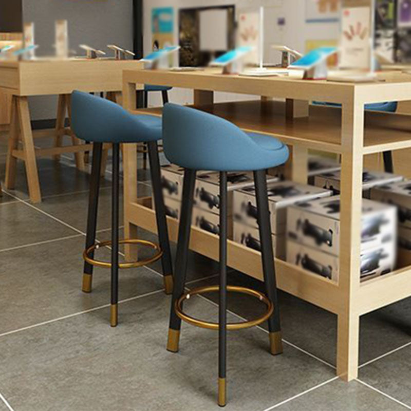 Glam Reception Upholstered Stool Matte Finish Round Footrest Stool