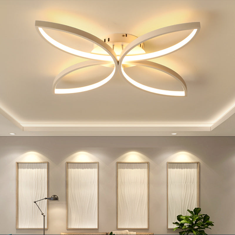 Tombre geométrico de metal Flush Luz de techo moderno 4 luces Flejado de montaje en blanco en blanco