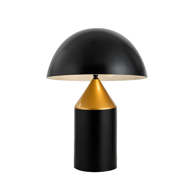 Lampe de table de style moderne 1 lampe de bureau à la lumière avec nuance en métal pour chambre à coucher