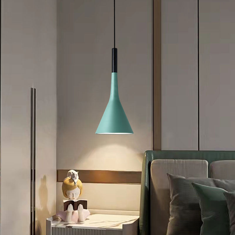 1 Lichthängeleuchte moderne Anhängerlampe mit Eisenschatten für Wohnzimmer