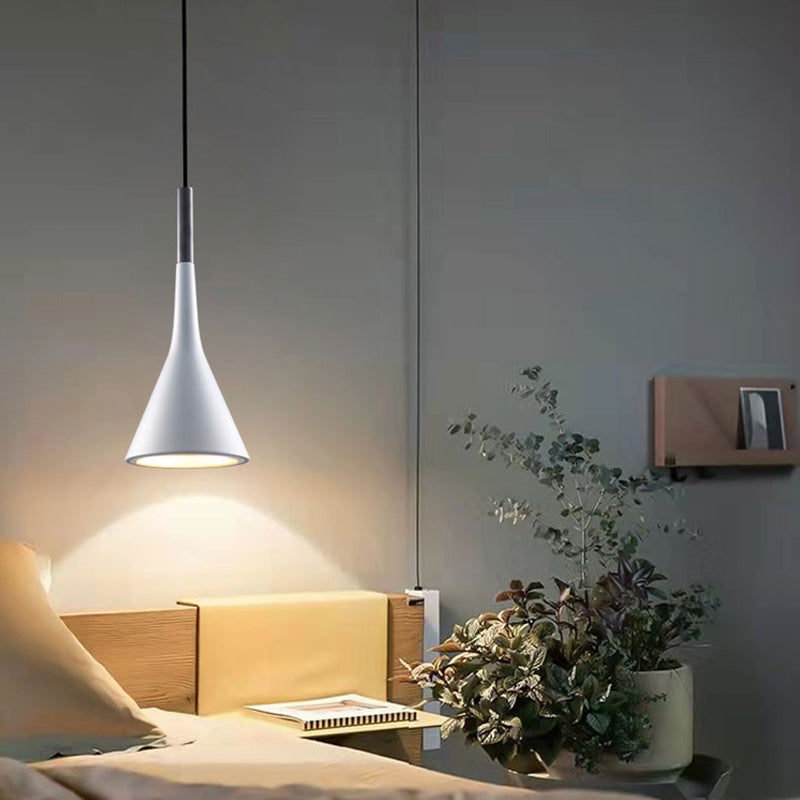 1 Lichthängeleuchte moderne Anhängerlampe mit Eisenschatten für Wohnzimmer