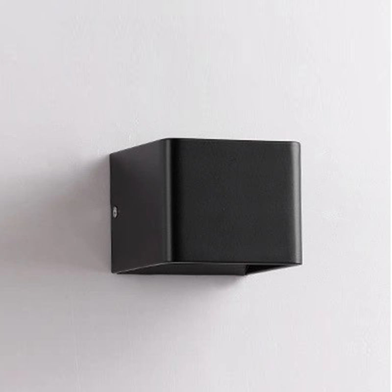 Wandleuchte minimalistische LED -Metallwand montiertes Licht montiert